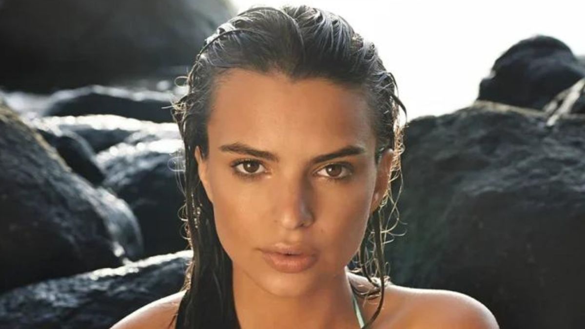 Emily Ratajkowski